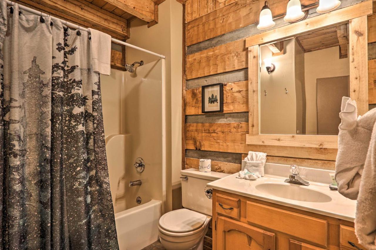 Вилла Gatlinburg Escape With Hot Tub, Deck And Mtn View Экстерьер фото