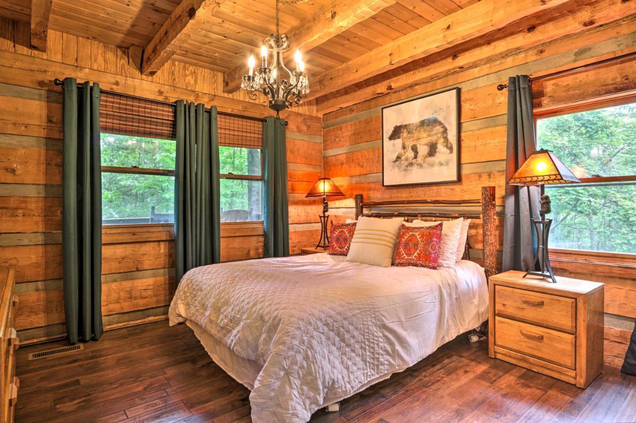 Вилла Gatlinburg Escape With Hot Tub, Deck And Mtn View Экстерьер фото
